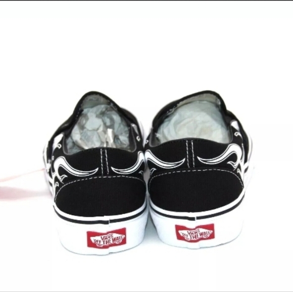 VANS CLASSIC SLIP-ON FLAME BLACK/WHITE  VN0A33TBK681 MENS SKATEBOARDING SIZE 10 - Picture 6 of 10